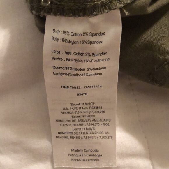 Motherhood S Camo Green Stretch Shorts with Four Pockets - Picture 9 of 14